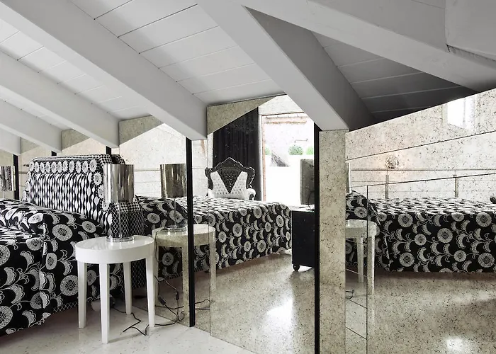 Casa Fortuny Luxury